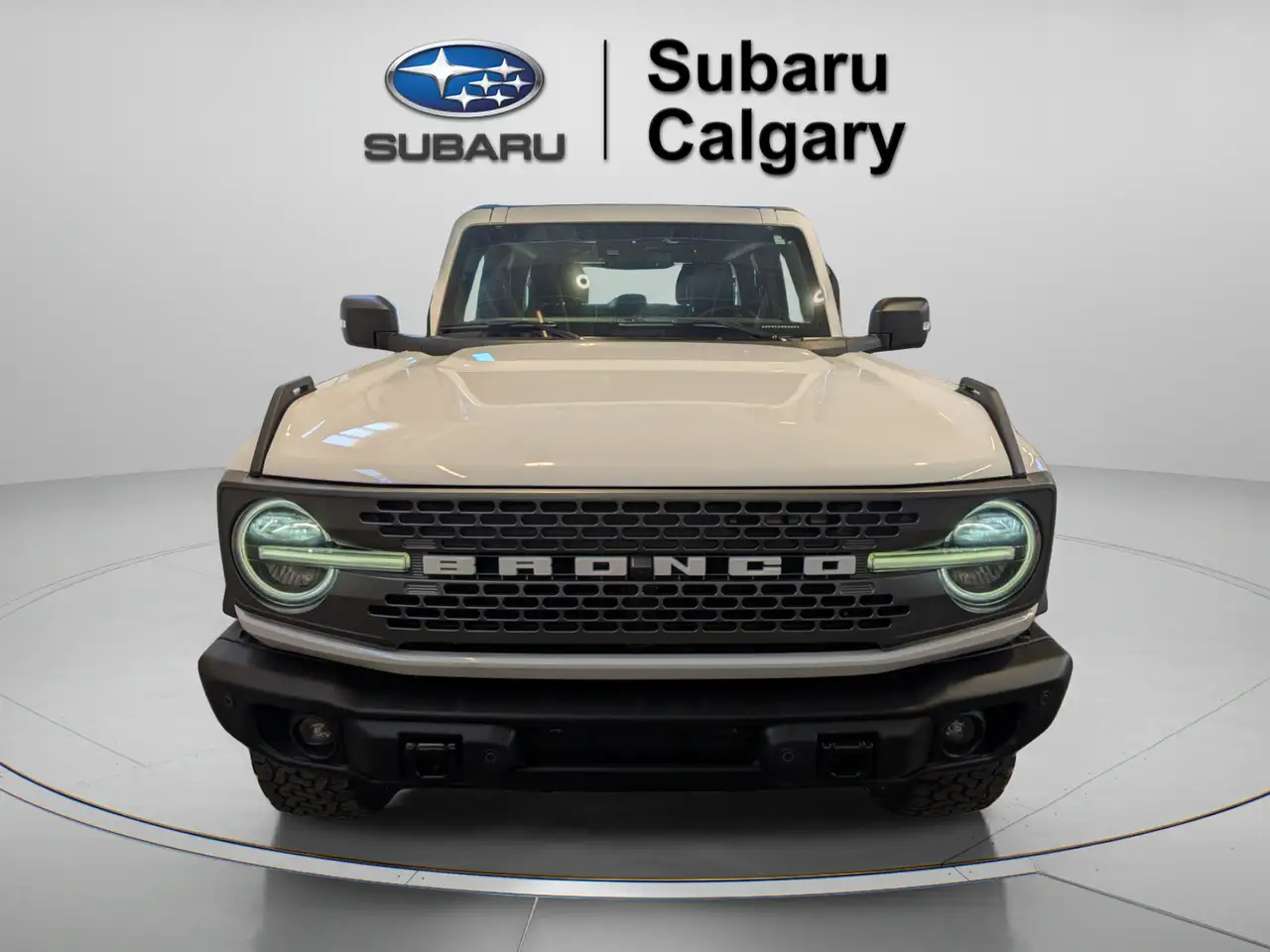 Ford Bronco - Image 2