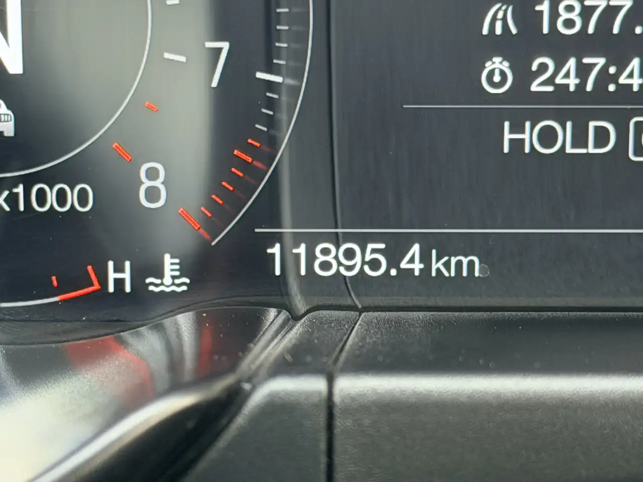 Ford Mustang - Image 10