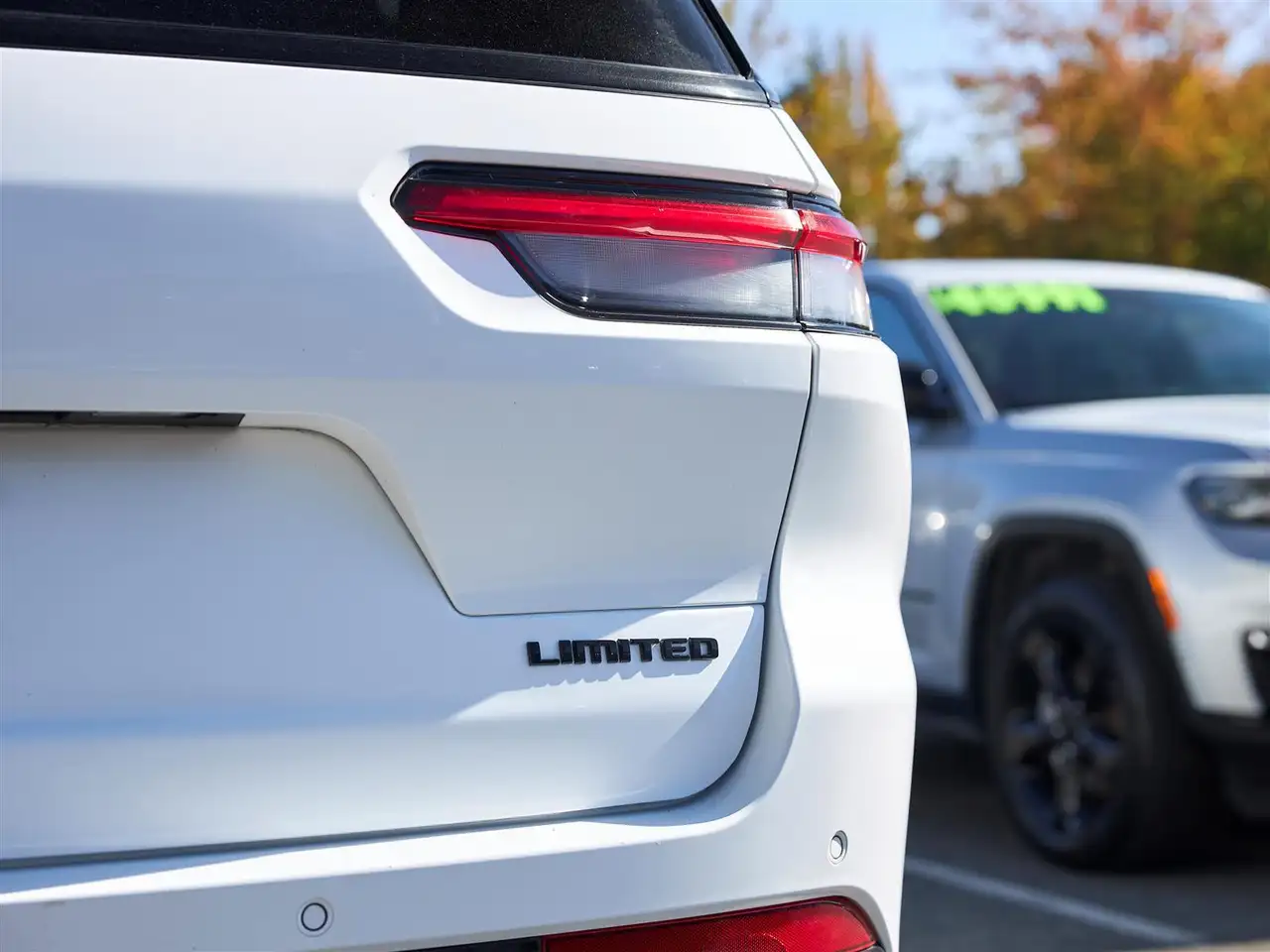 Jeep Grand Cherokee - Image 14