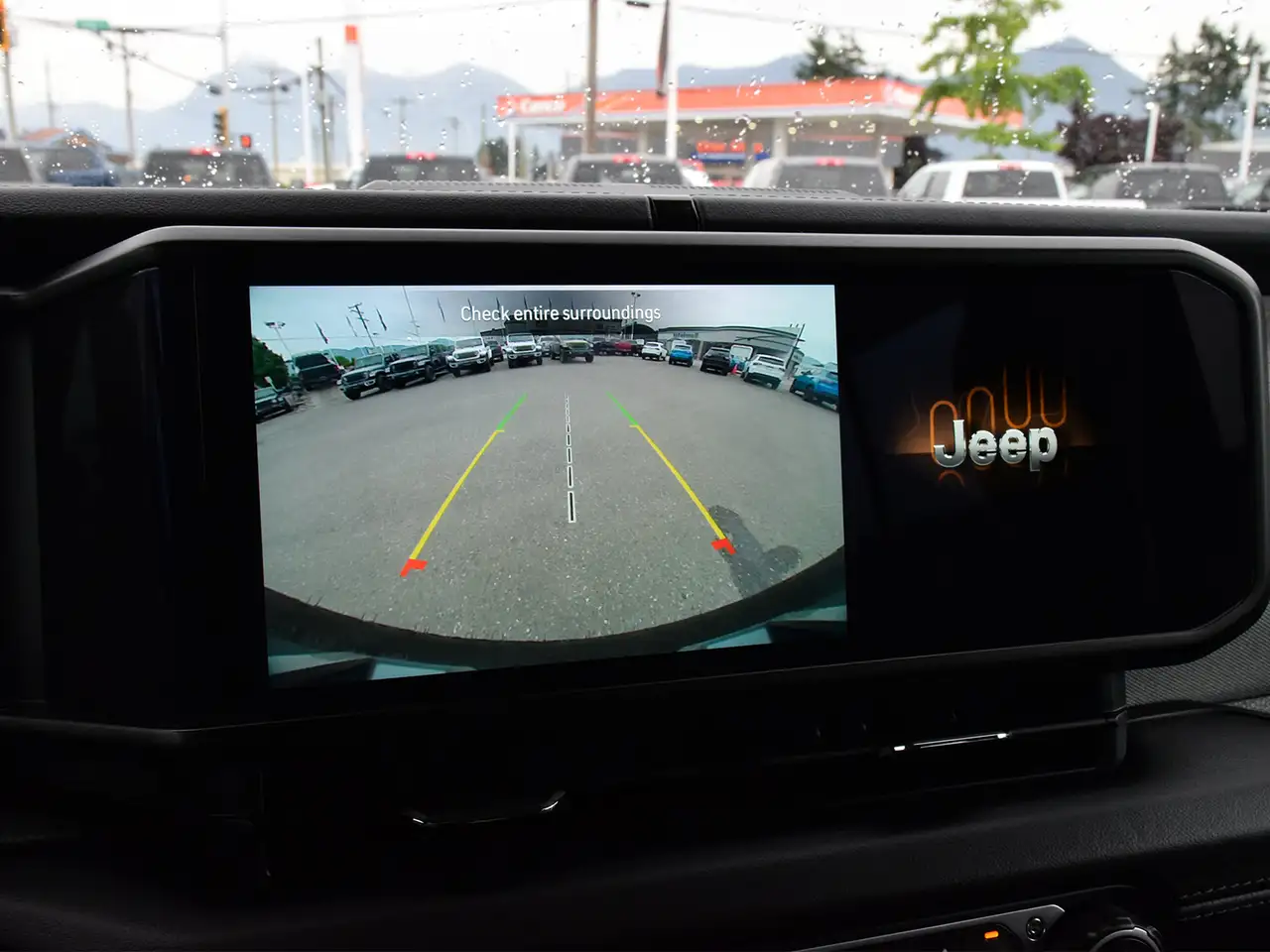 Jeep Wrangler - Image 15