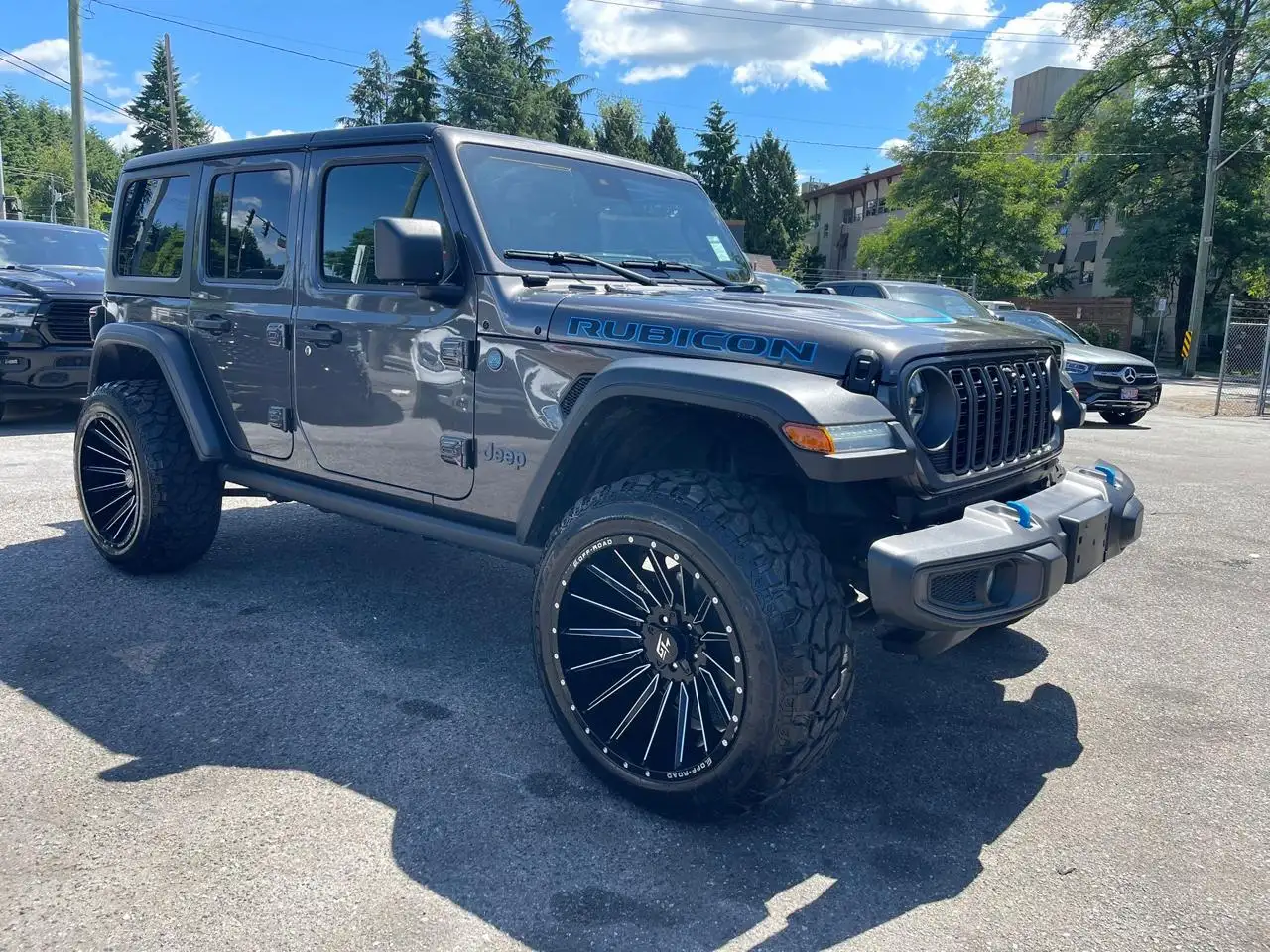 Jeep Wrangler - Image 1