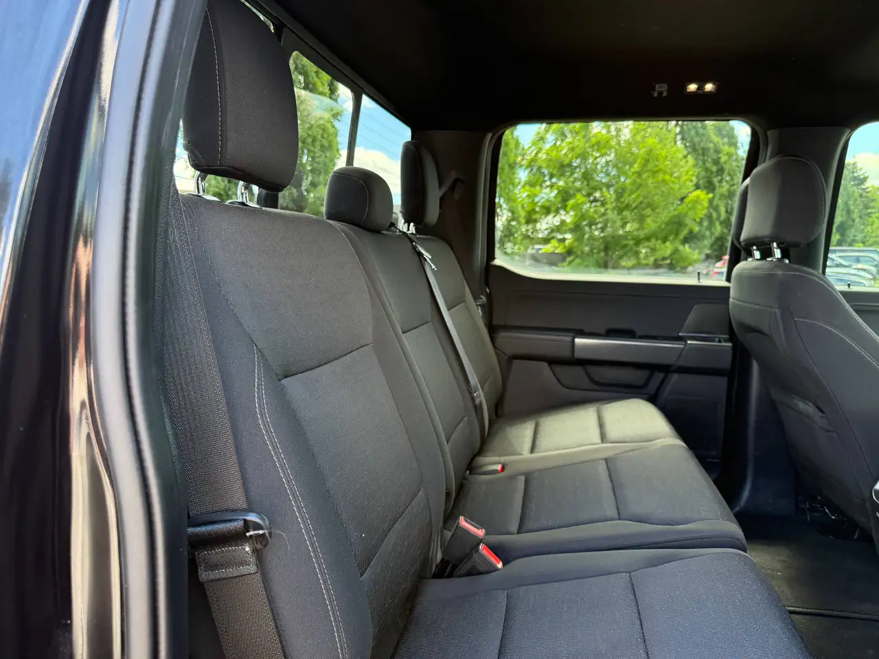 Ford F-150 - Image 27
