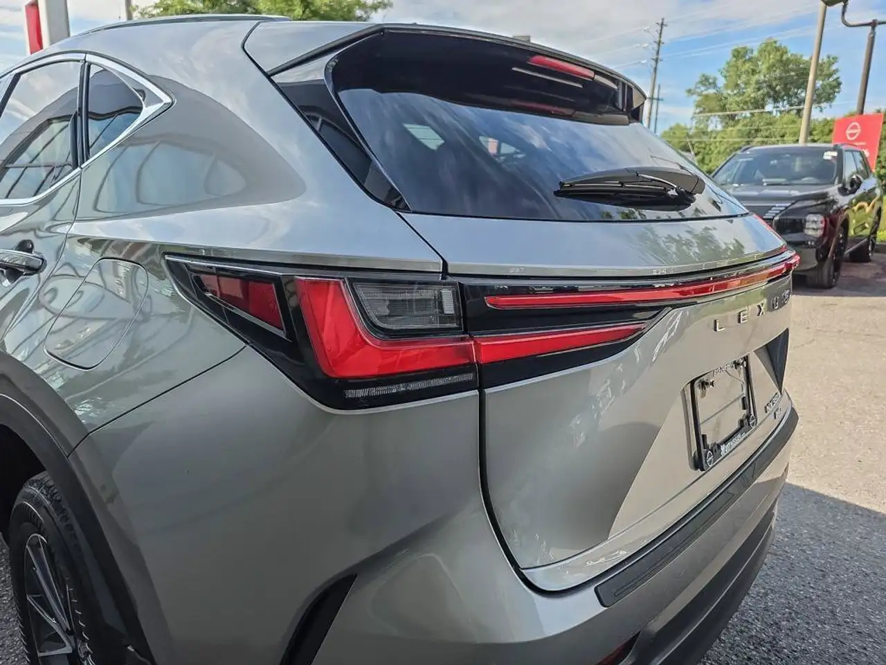 Lexus NX - Image 15