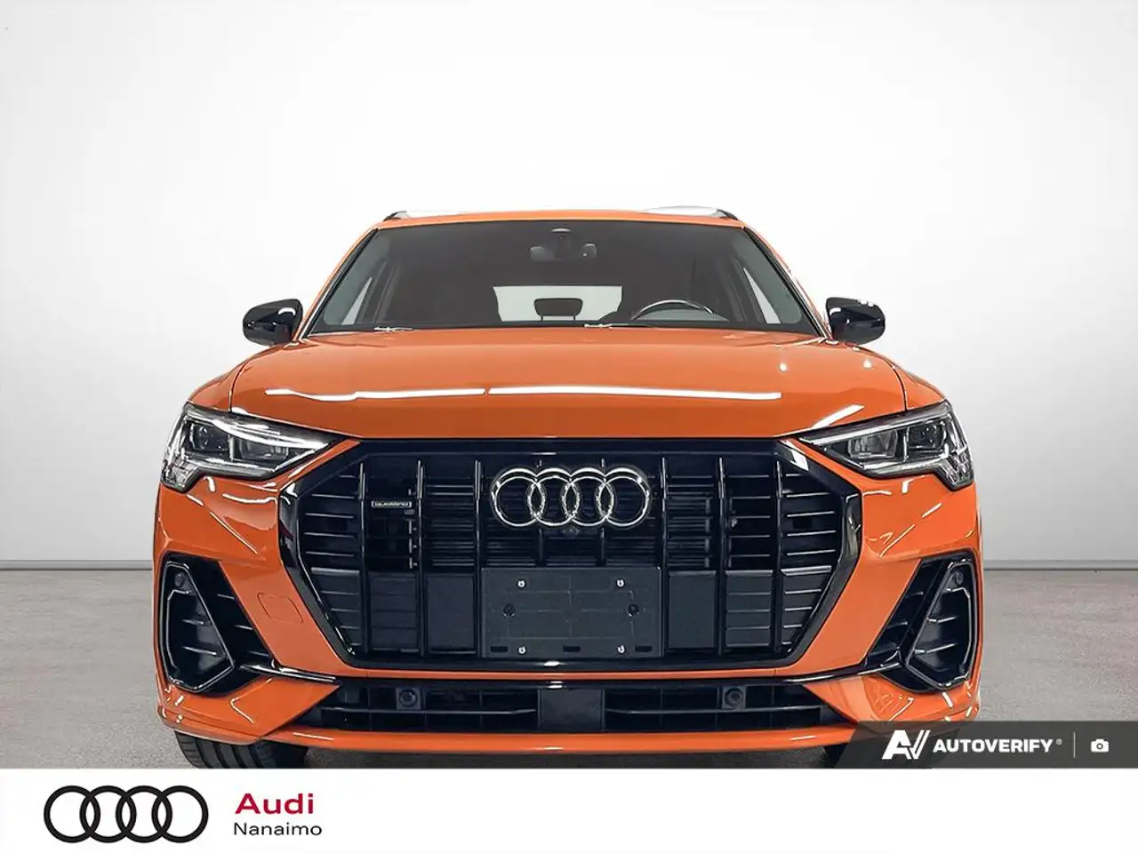 Audi Q3 - Image 2