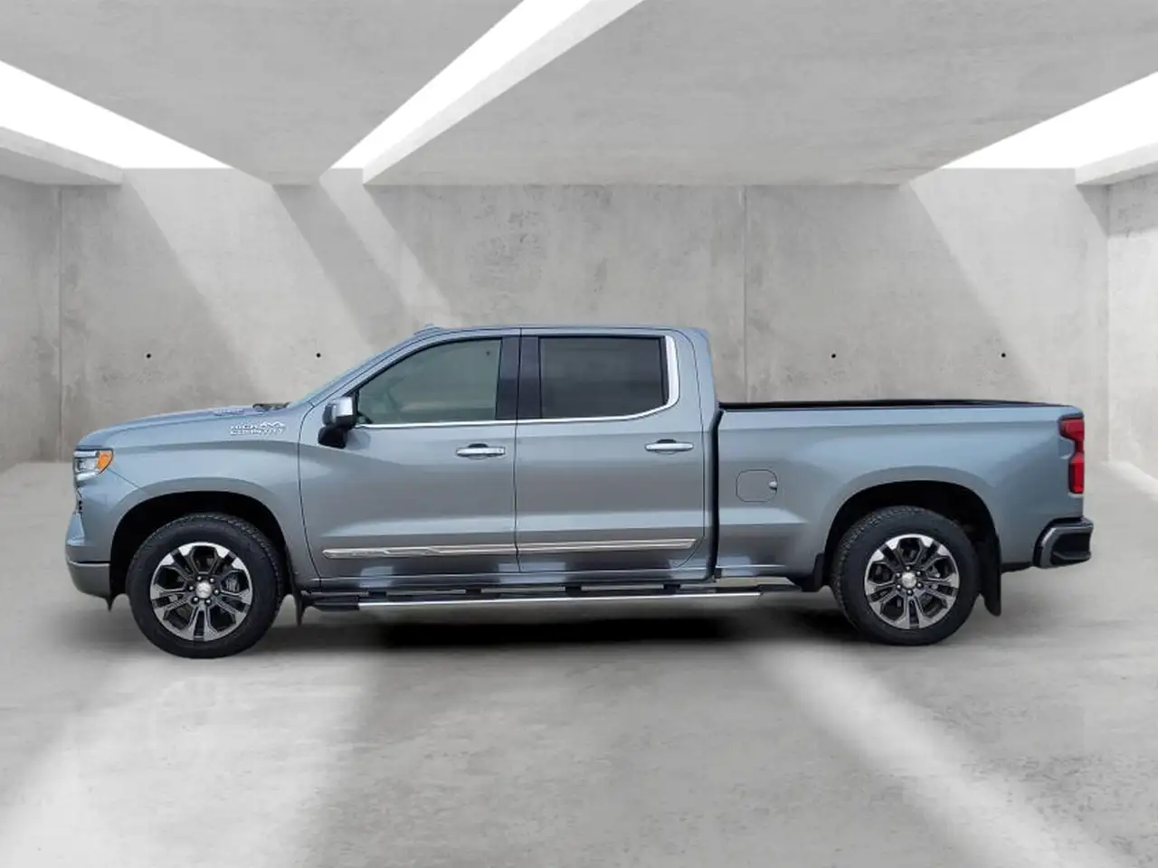Chevrolet Silverado 1500 - Image 3