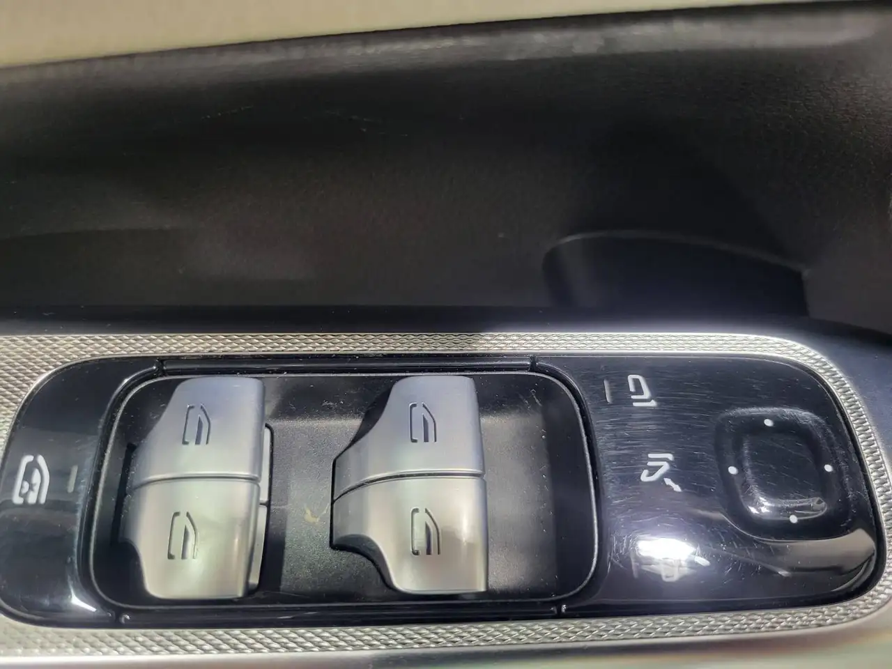 Mercedes-Benz GLC - Image 16