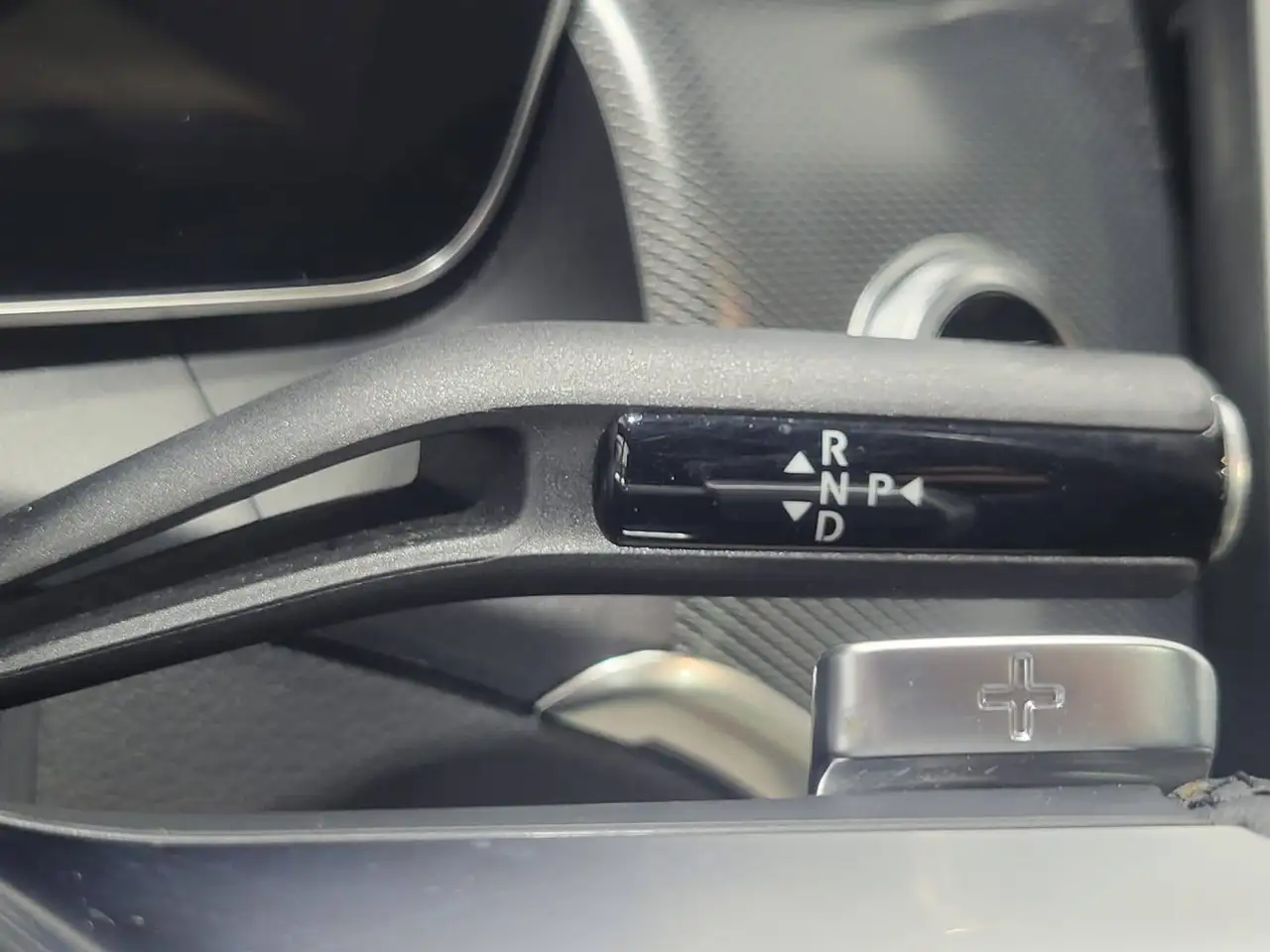 Mercedes-Benz GLC - Image 22