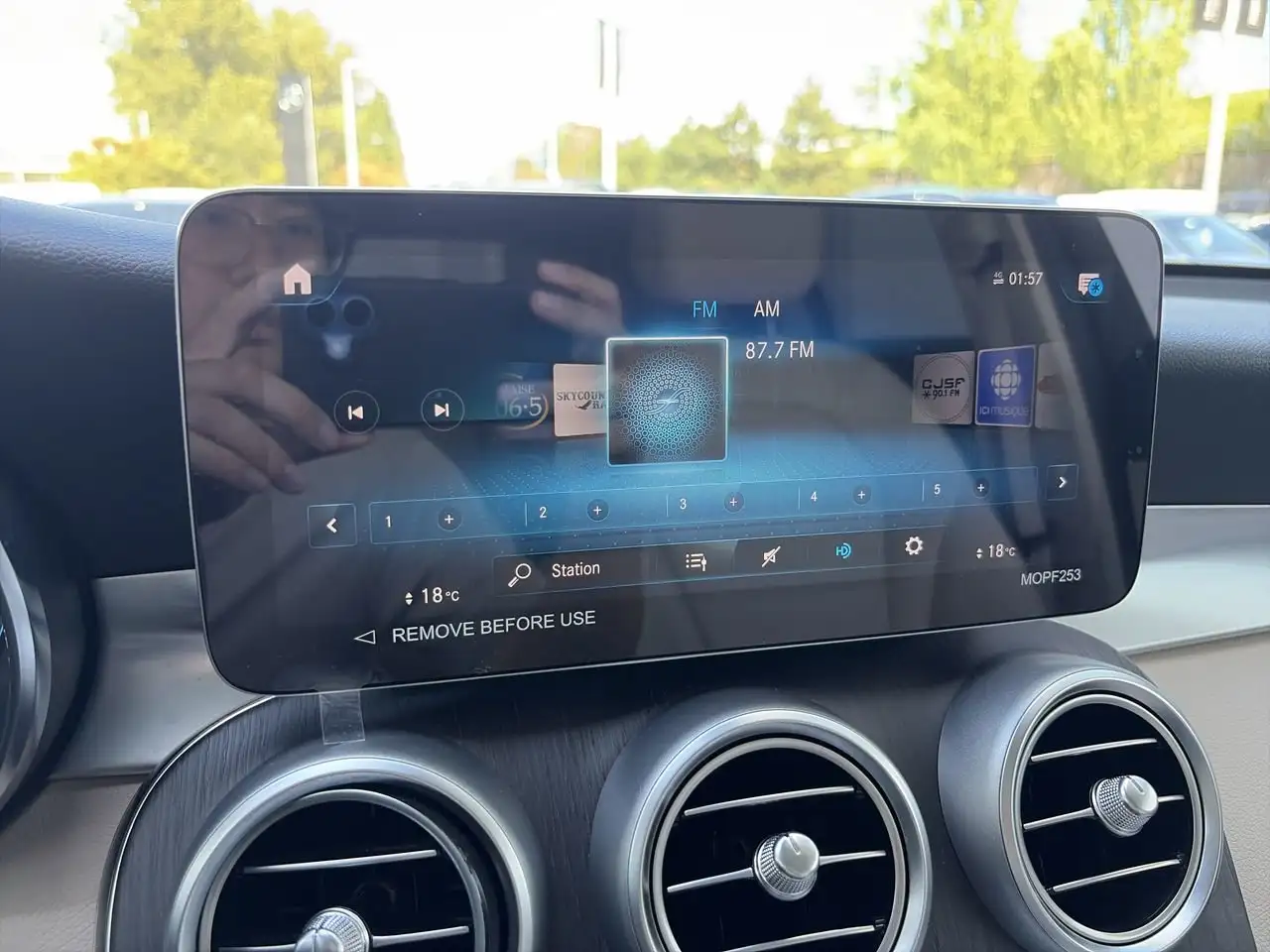 Mercedes-Benz GLC - Image 24