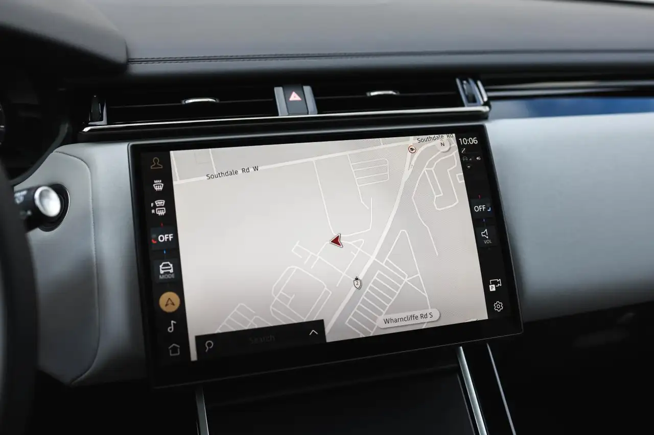 Land Rover Range Rover Velar - Image 34