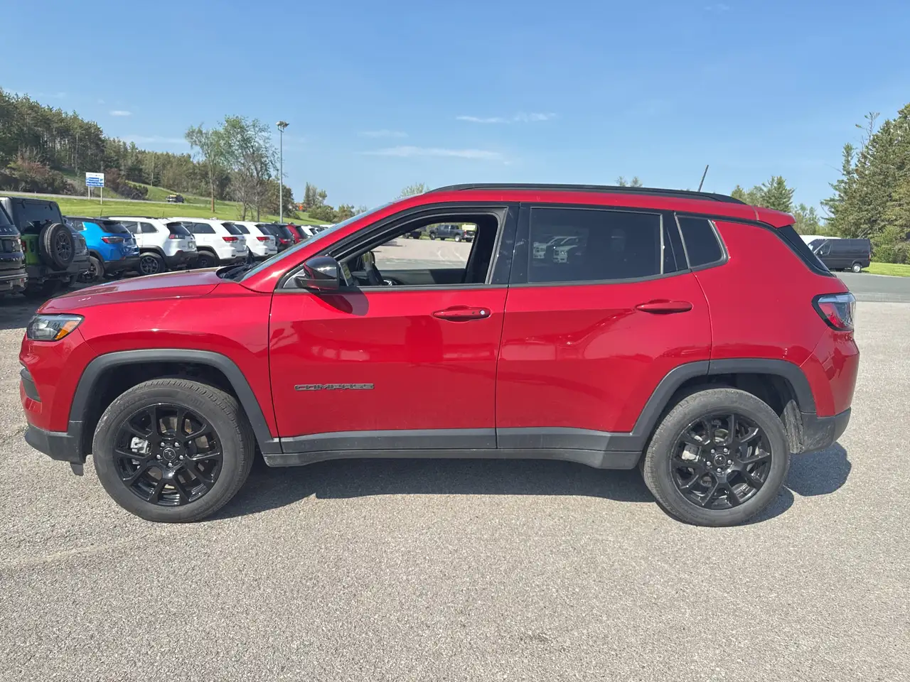 Jeep Compass - Image 2