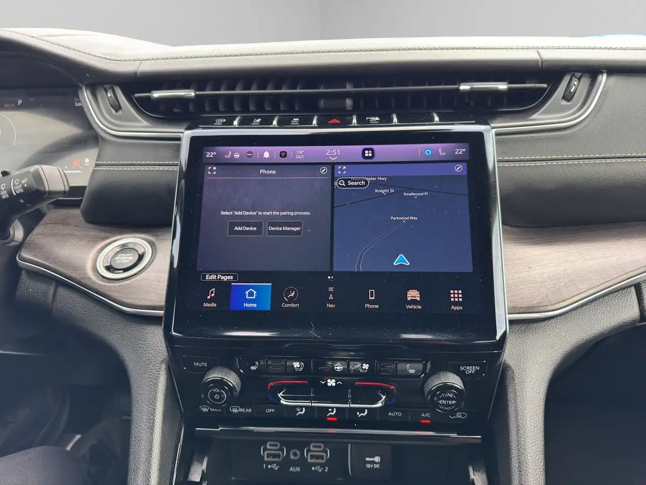 Jeep Grand Cherokee - Image 16