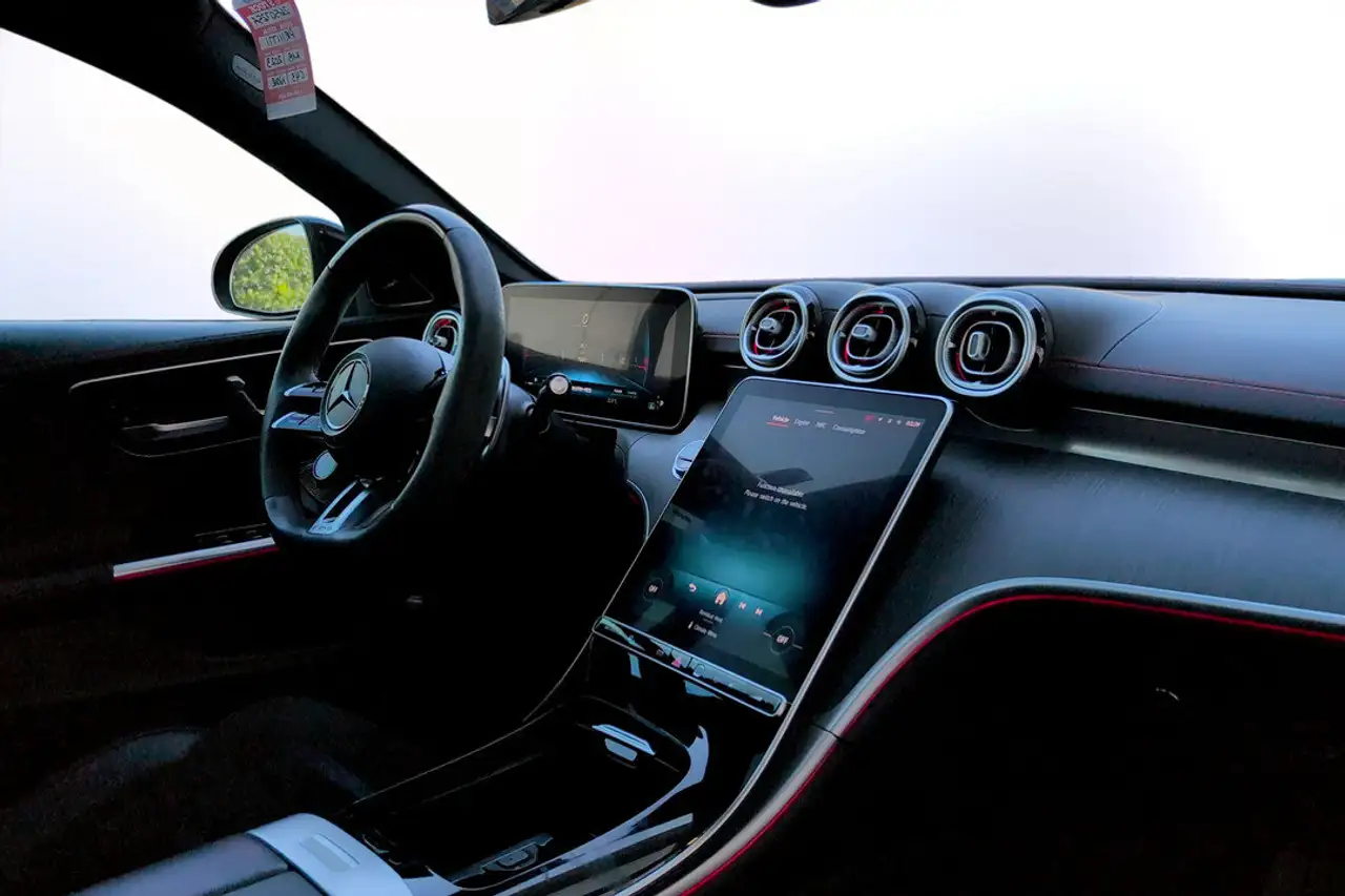 Mercedes-Benz C-Class - Image 8
