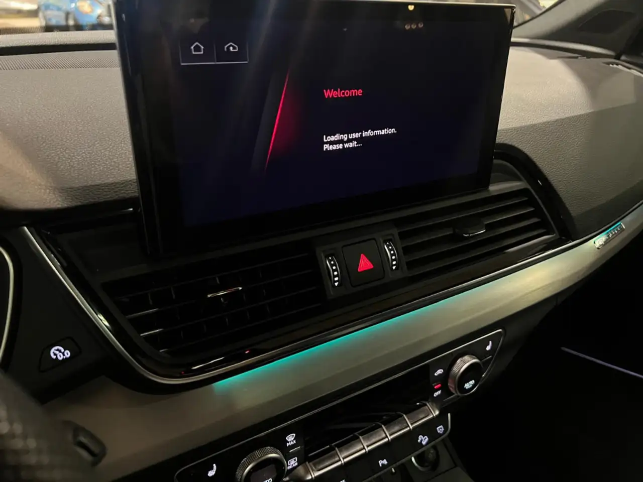 Audi Q5 - Image 29
