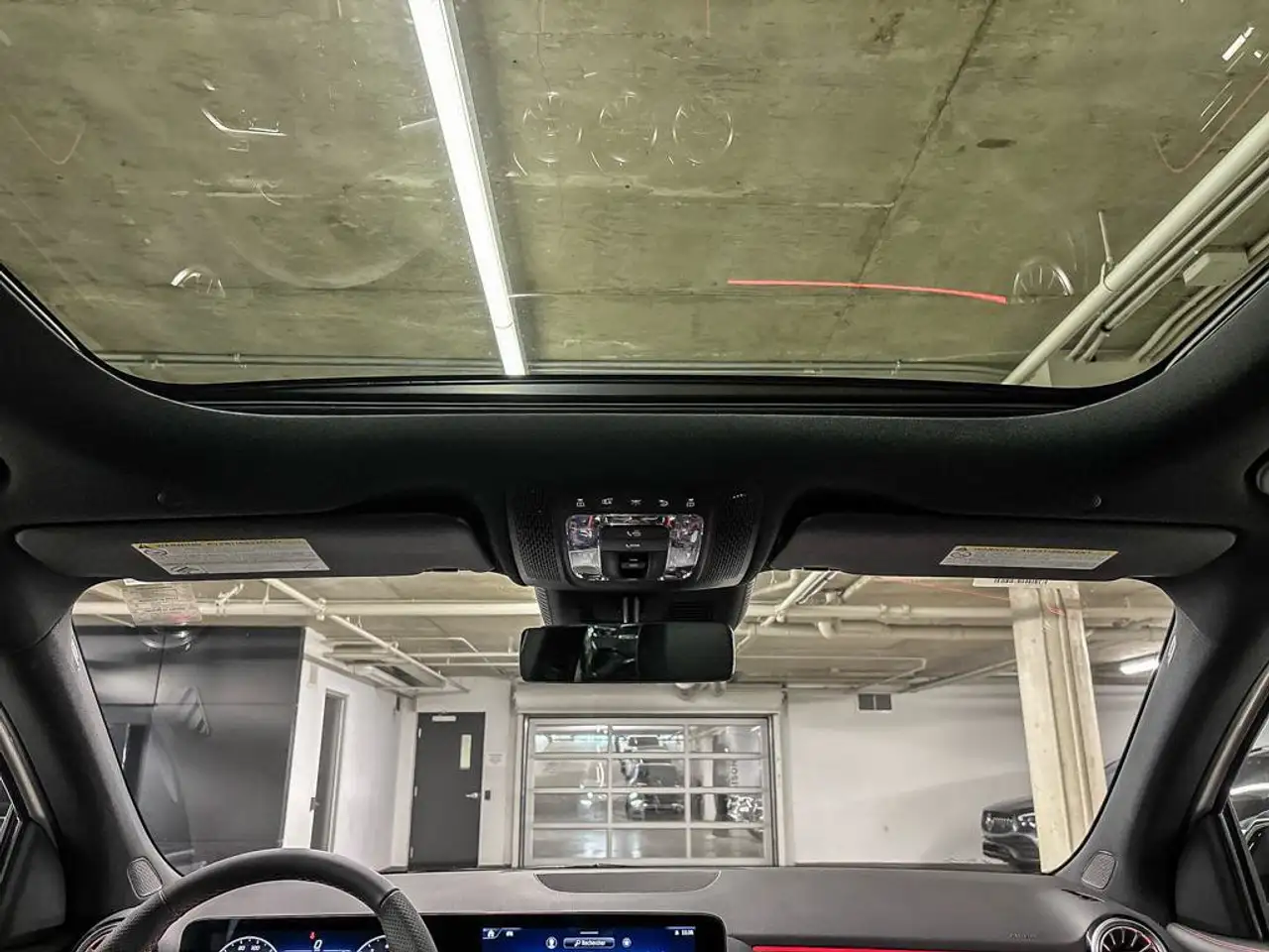 Mercedes-Benz GLA - Image 23