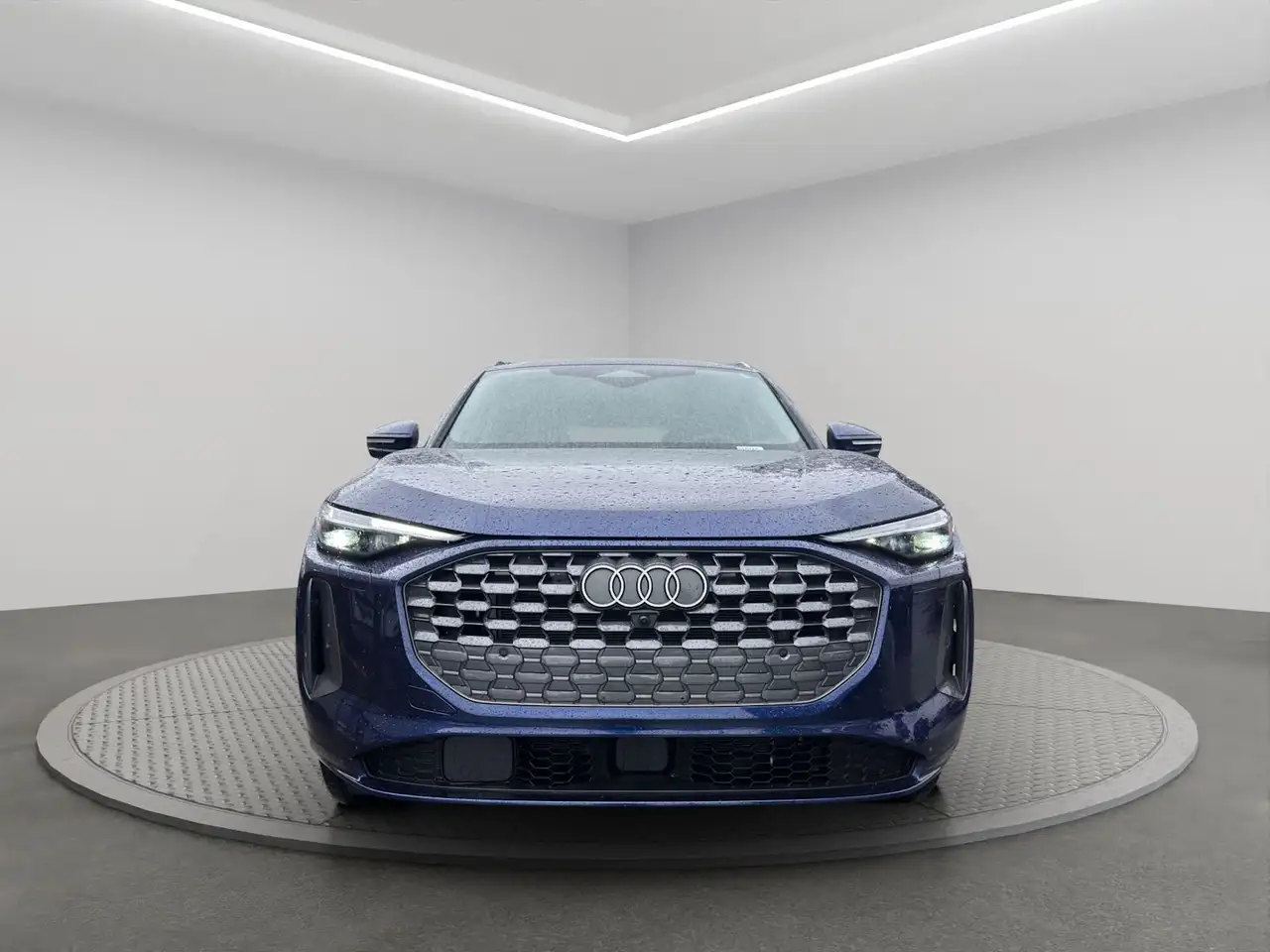 Audi Q5 - Image 2