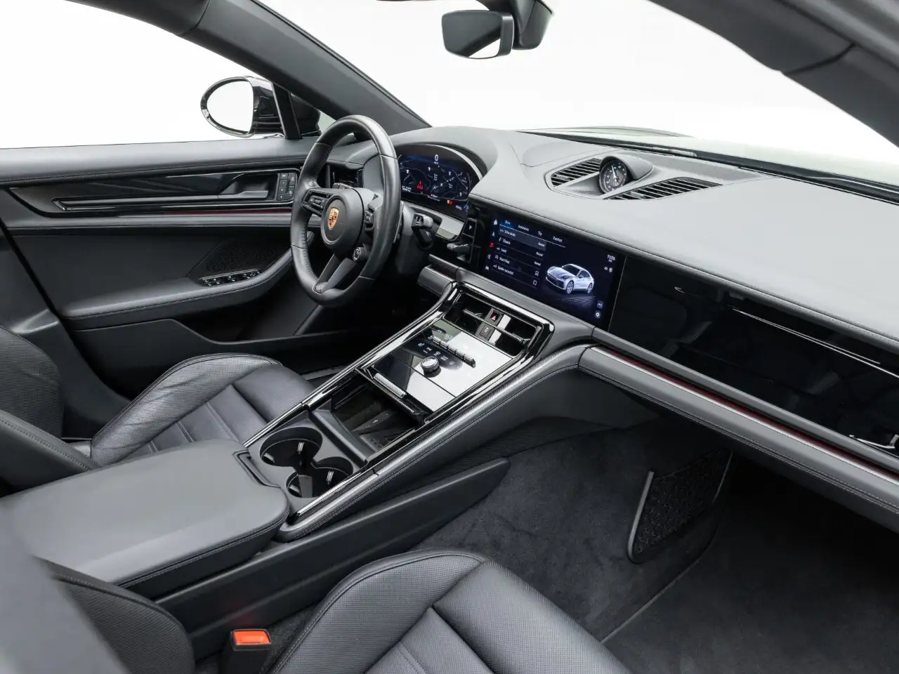 Porsche Panamera - Image 28