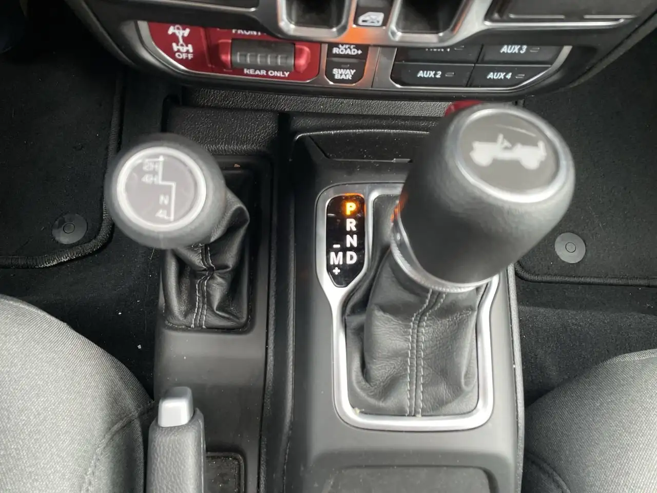 Jeep Wrangler - Image 33