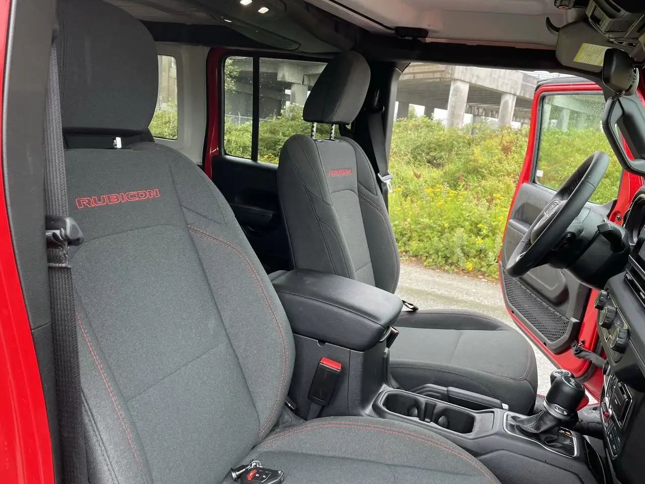 Jeep Wrangler - Image 37