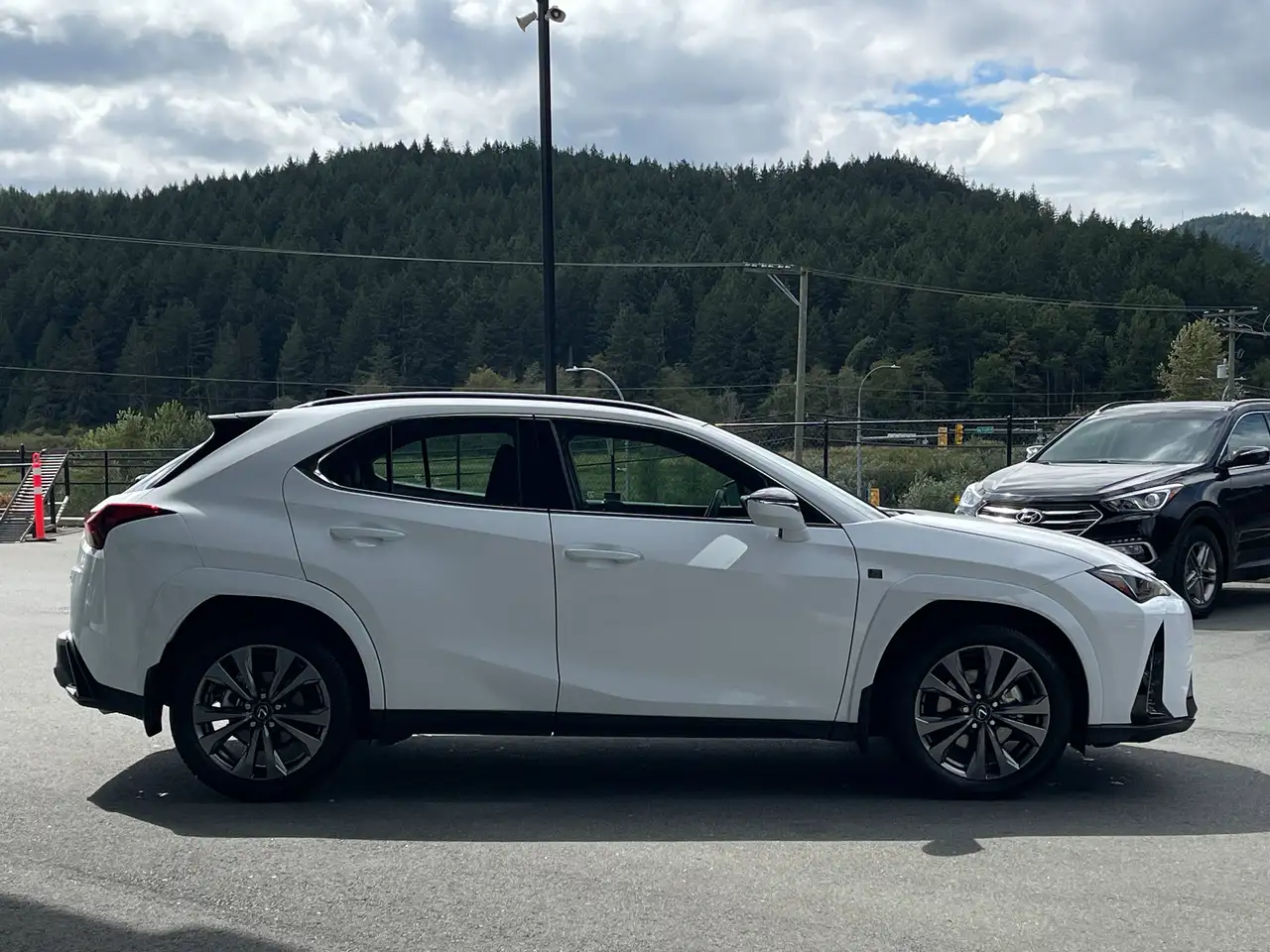 Lexus UX - Image 5