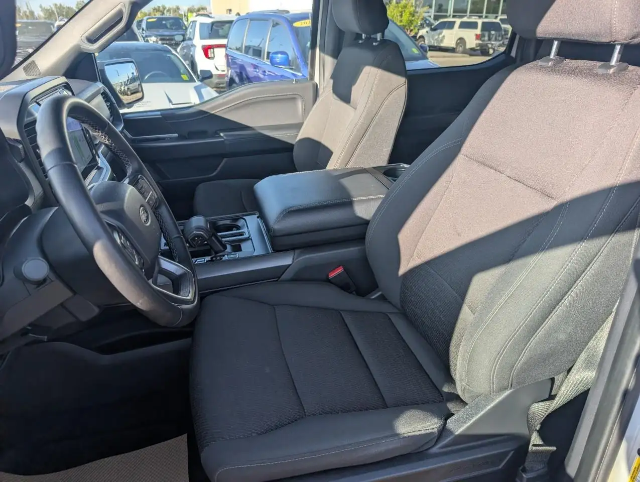 Ford F-150 - Image 20