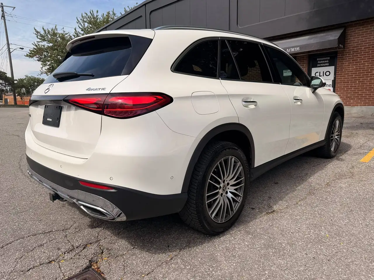 Mercedes-Benz GLC - Image 19