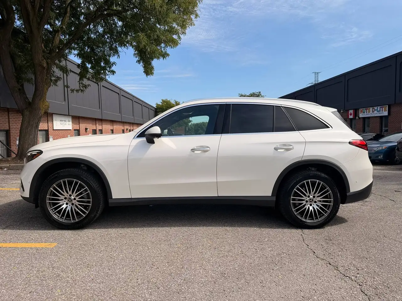 Mercedes-Benz GLC - Image 13