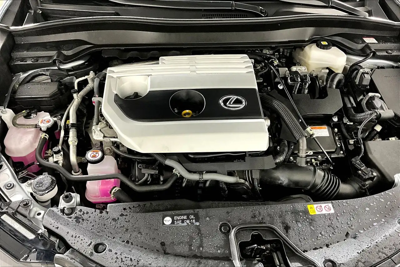 Lexus UX - Image 9