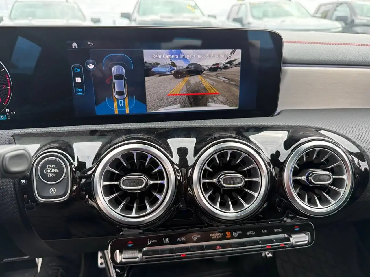 Mercedes-Benz CLA - Image 24