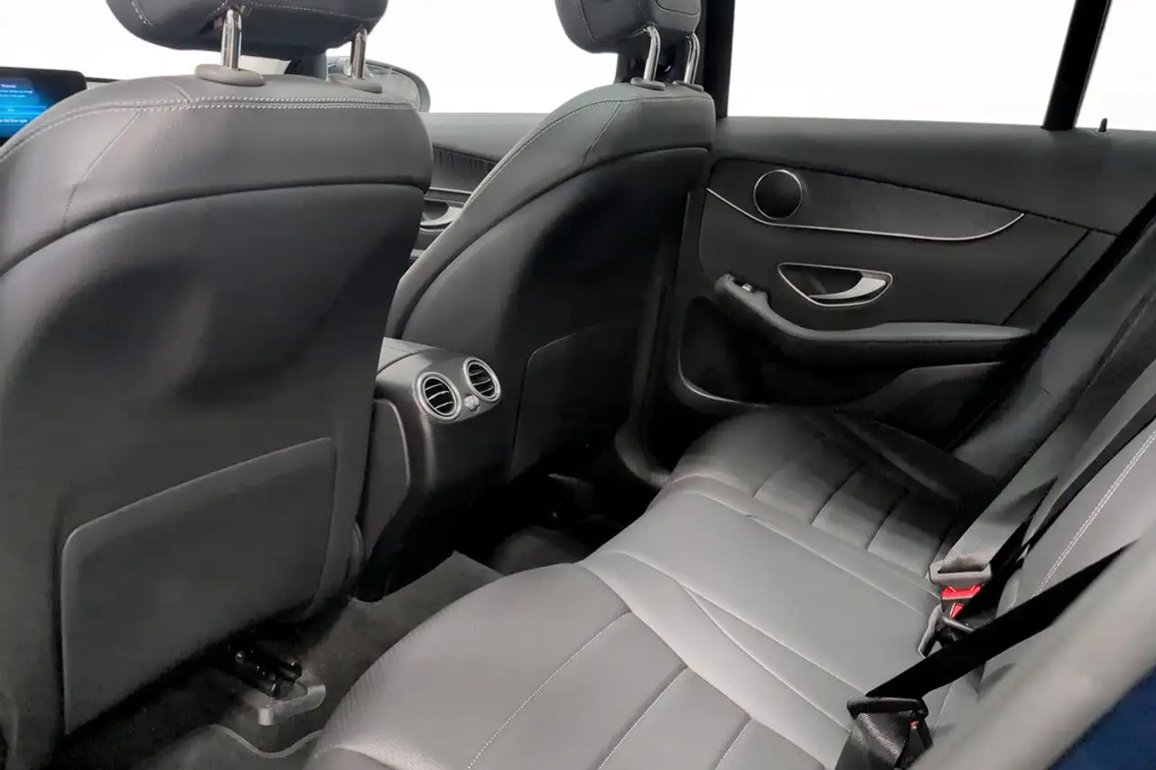 Mercedes-Benz GLC - Image 12