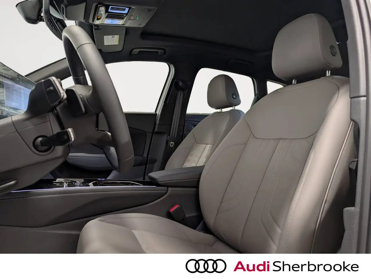 Audi Q3 - Image 7