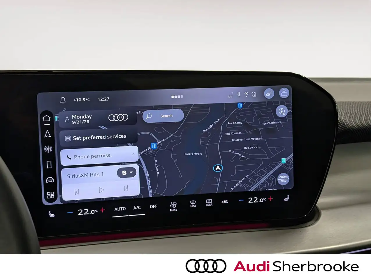Audi Q3 - Image 14
