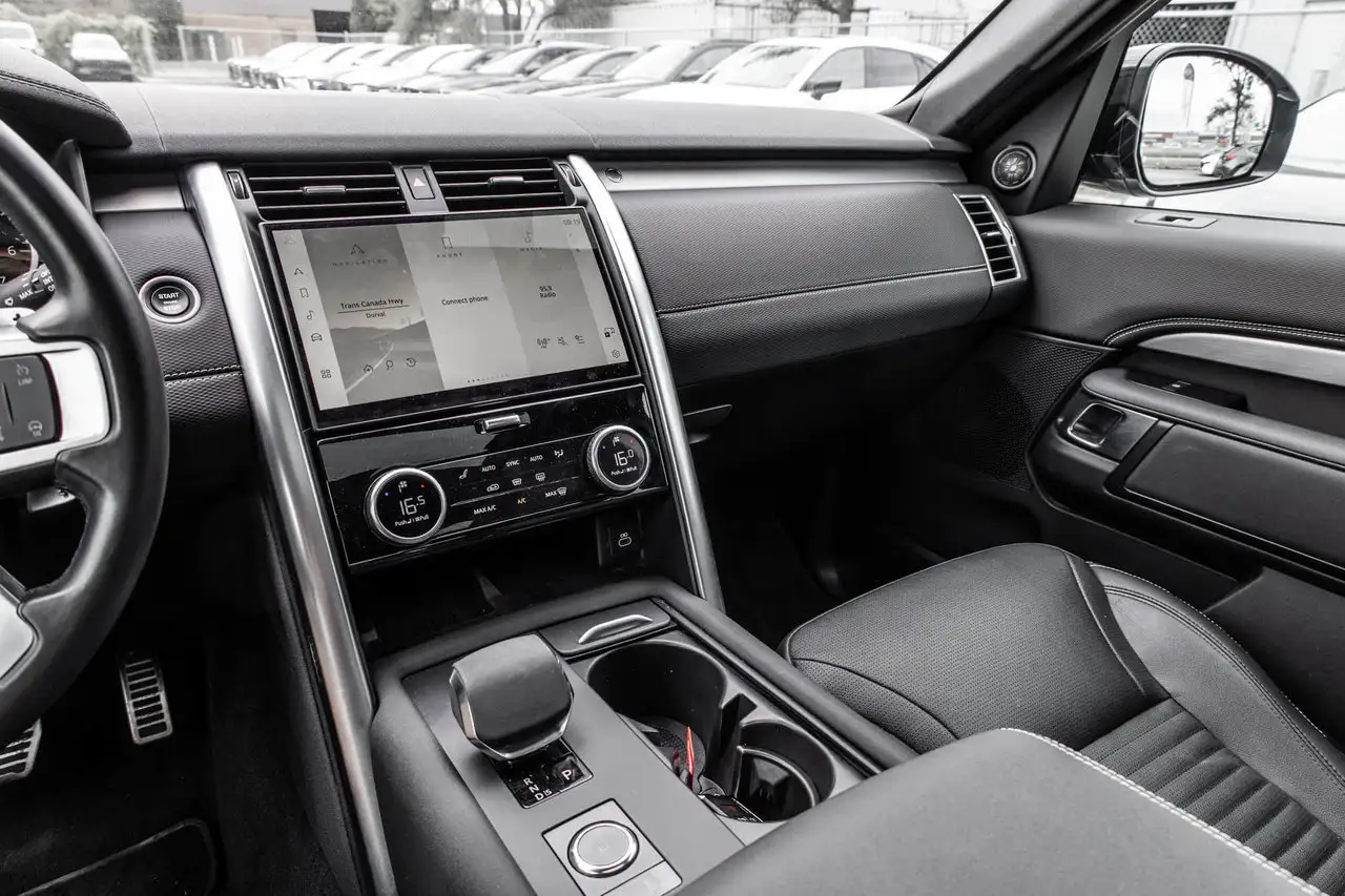 Land Rover Discovery - Image 23