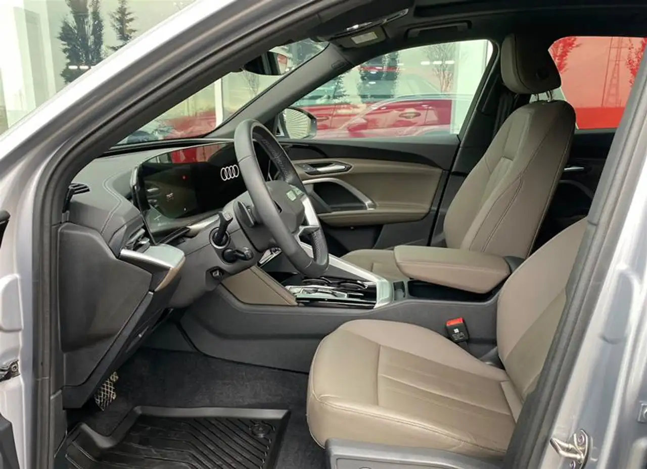 Audi Q5 - Image 9