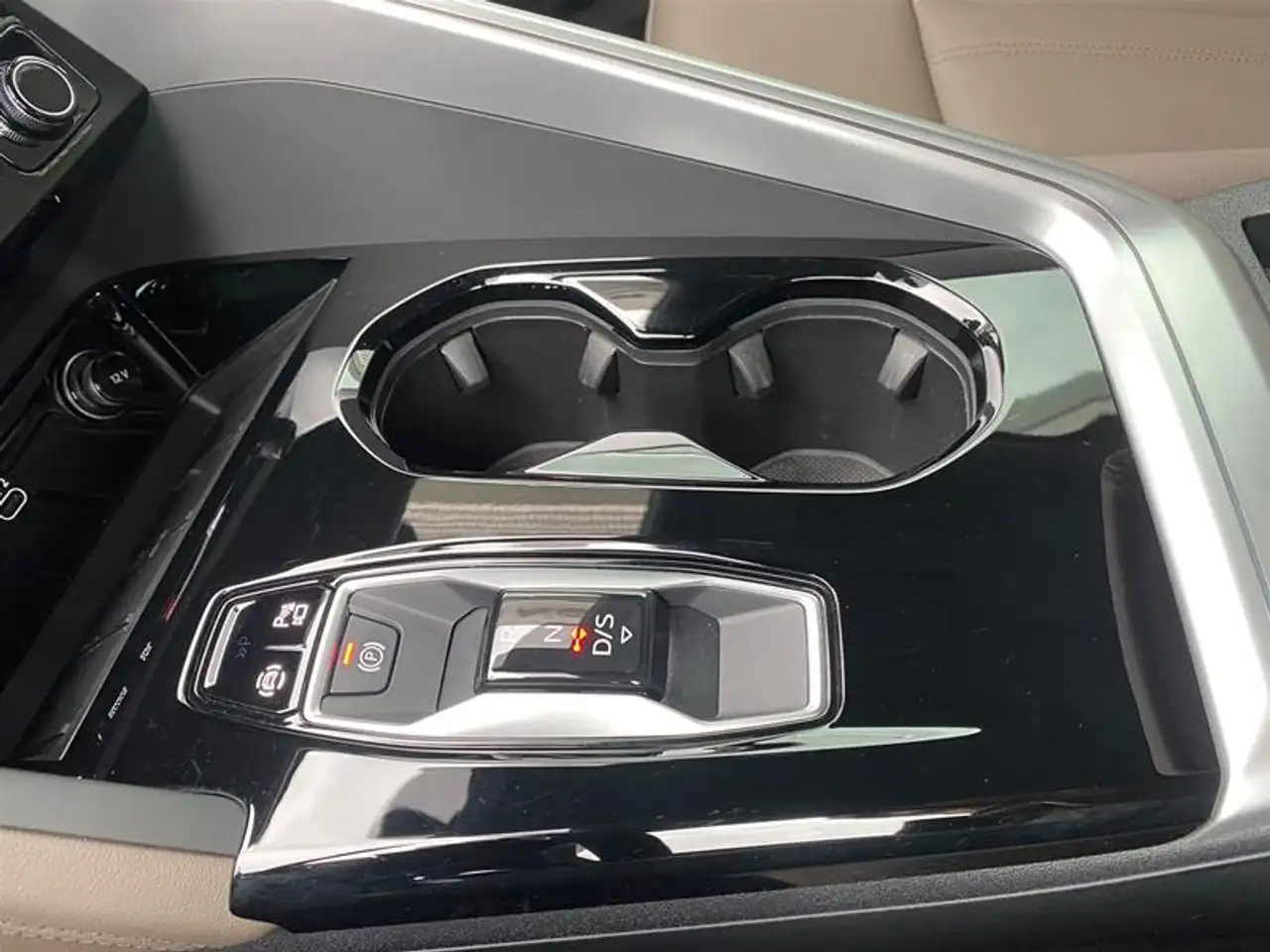 Audi Q5 - Image 18