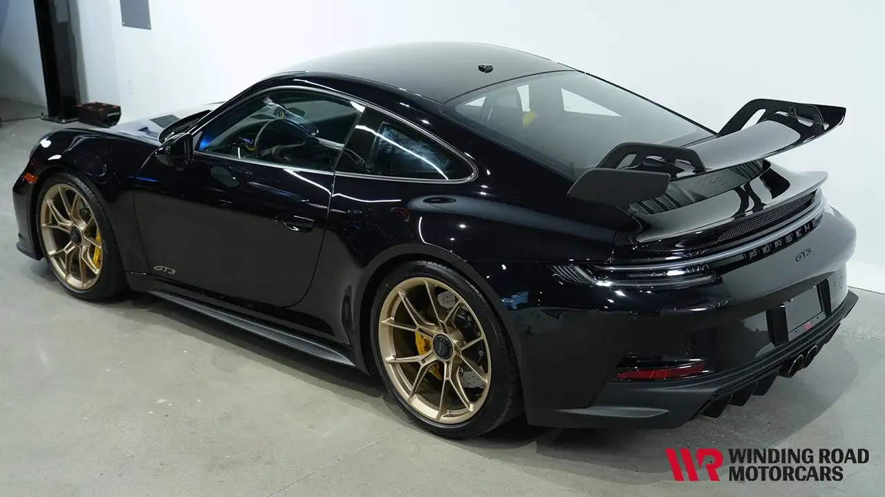 Porsche 911 - Image 14