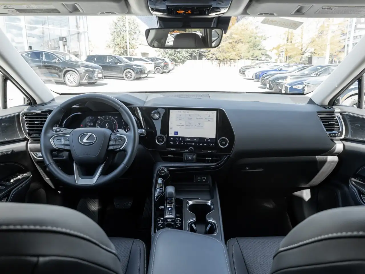 Lexus NX - Image 27