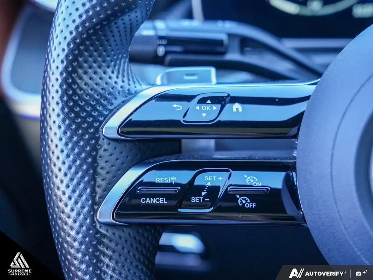 Mercedes-Benz C-Class - Image 18