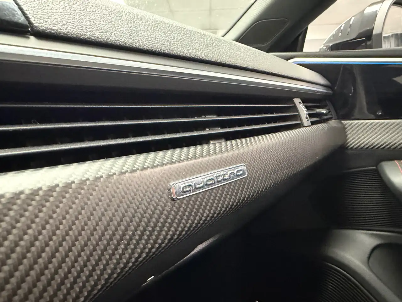 Audi RS5 - Image 25