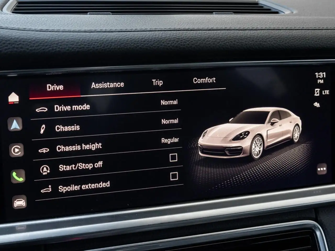 Porsche Panamera - Image 23