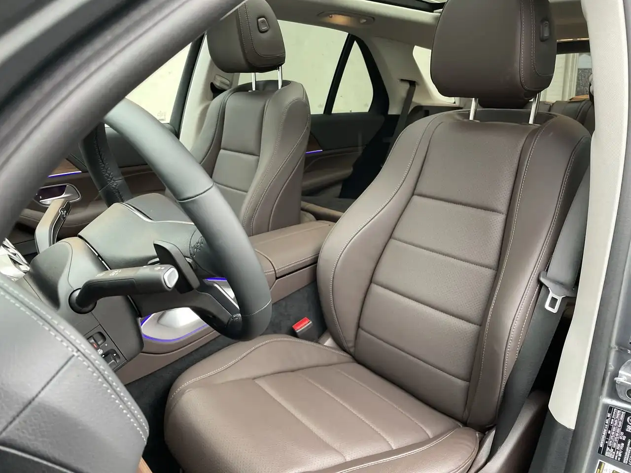 Mercedes-Benz GLE - Image 19