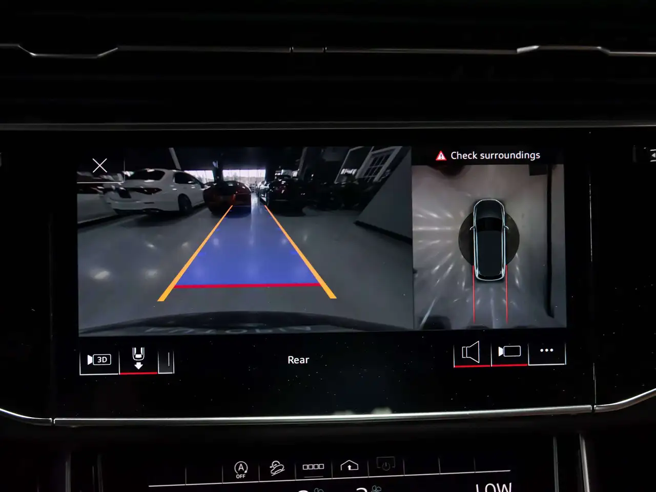 Audi Q7 - Image 8