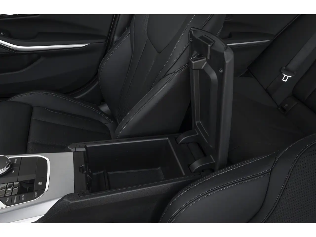 BMW 3 Series - Image 9
