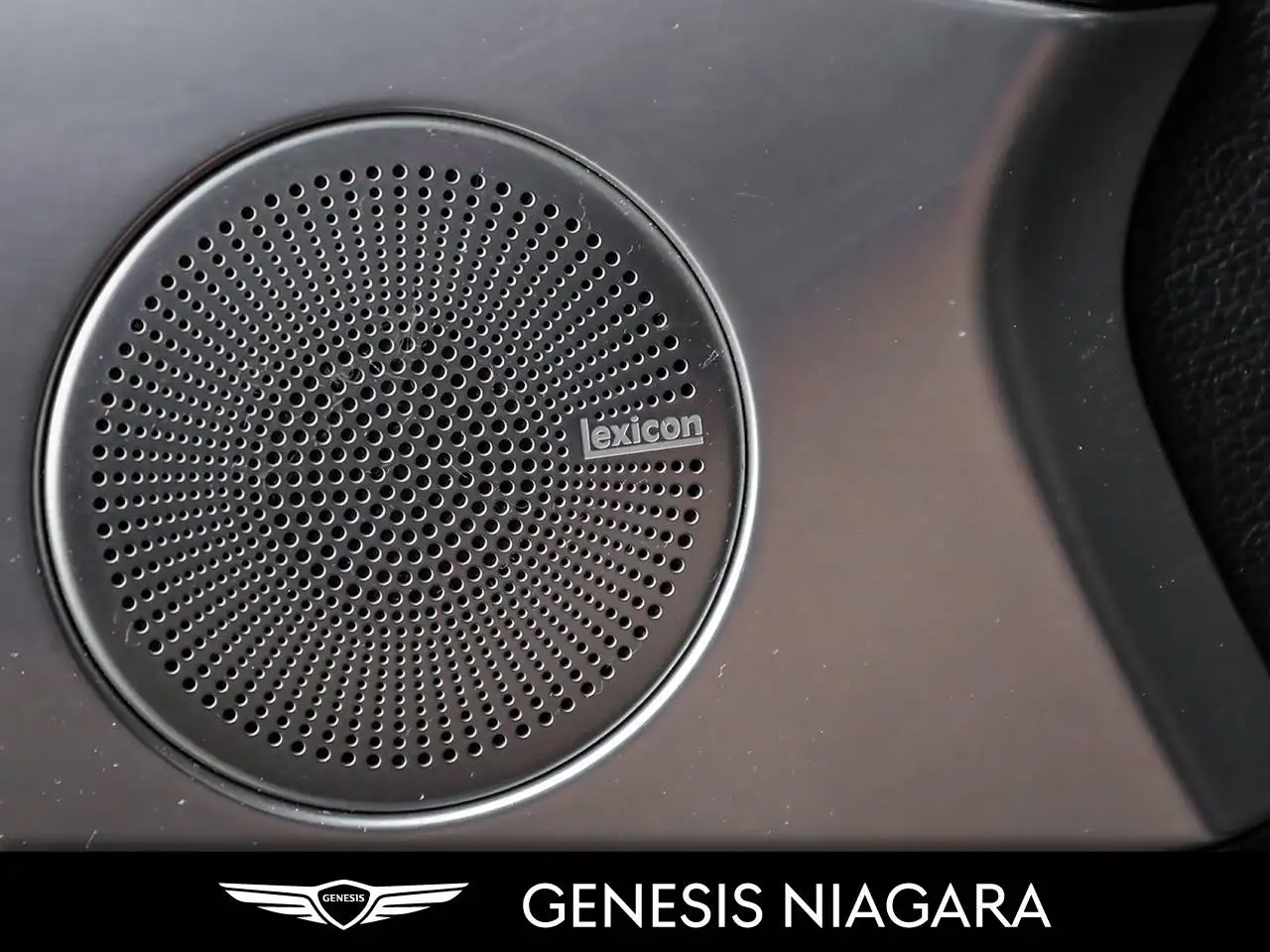Genesis G70 - Image 20