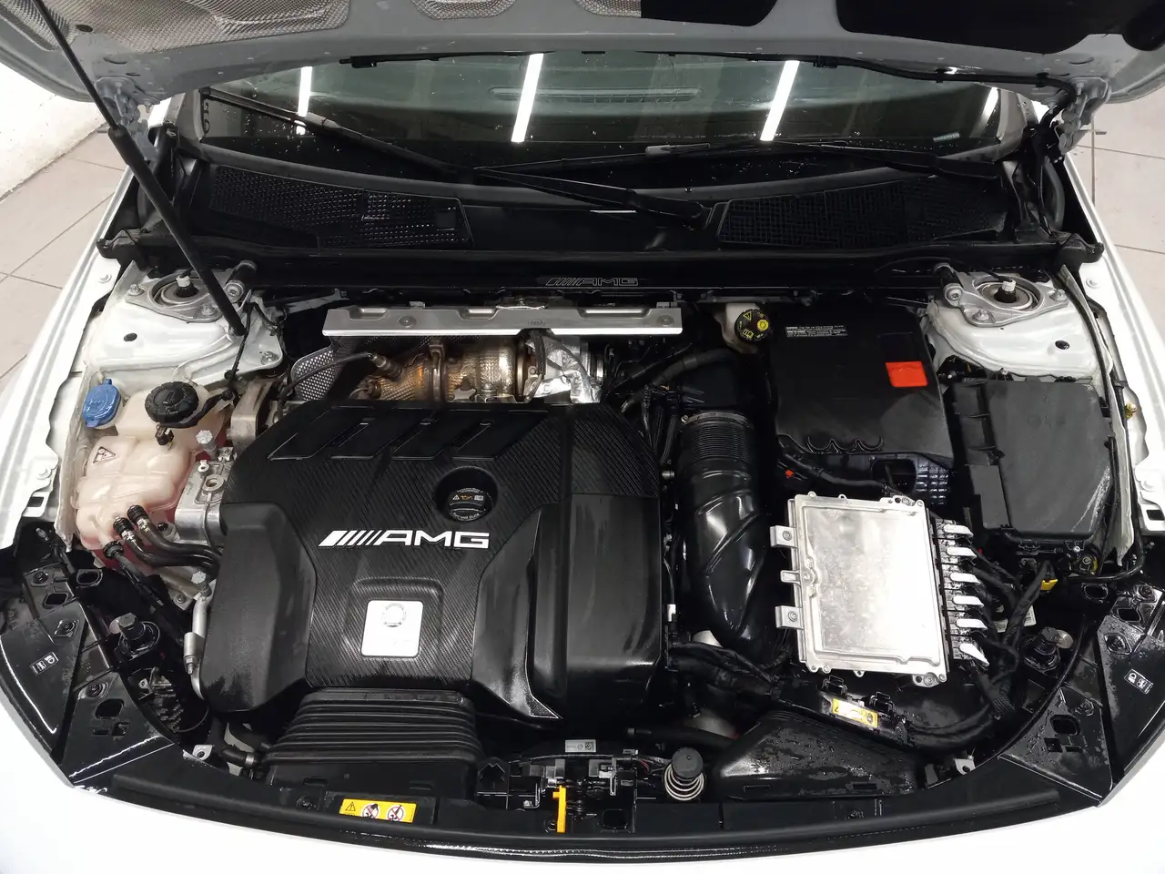 Mercedes-Benz CLA - Image 13