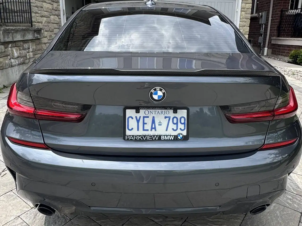 BMW 3 Series - Image 9