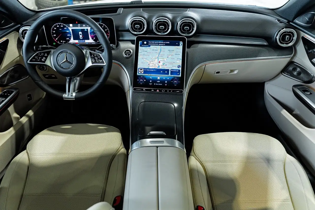 Mercedes-Benz C-Class - Image 16