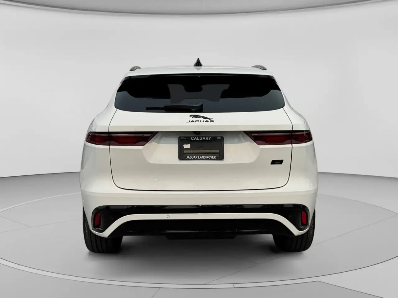 Jaguar F-Pace - Image 4