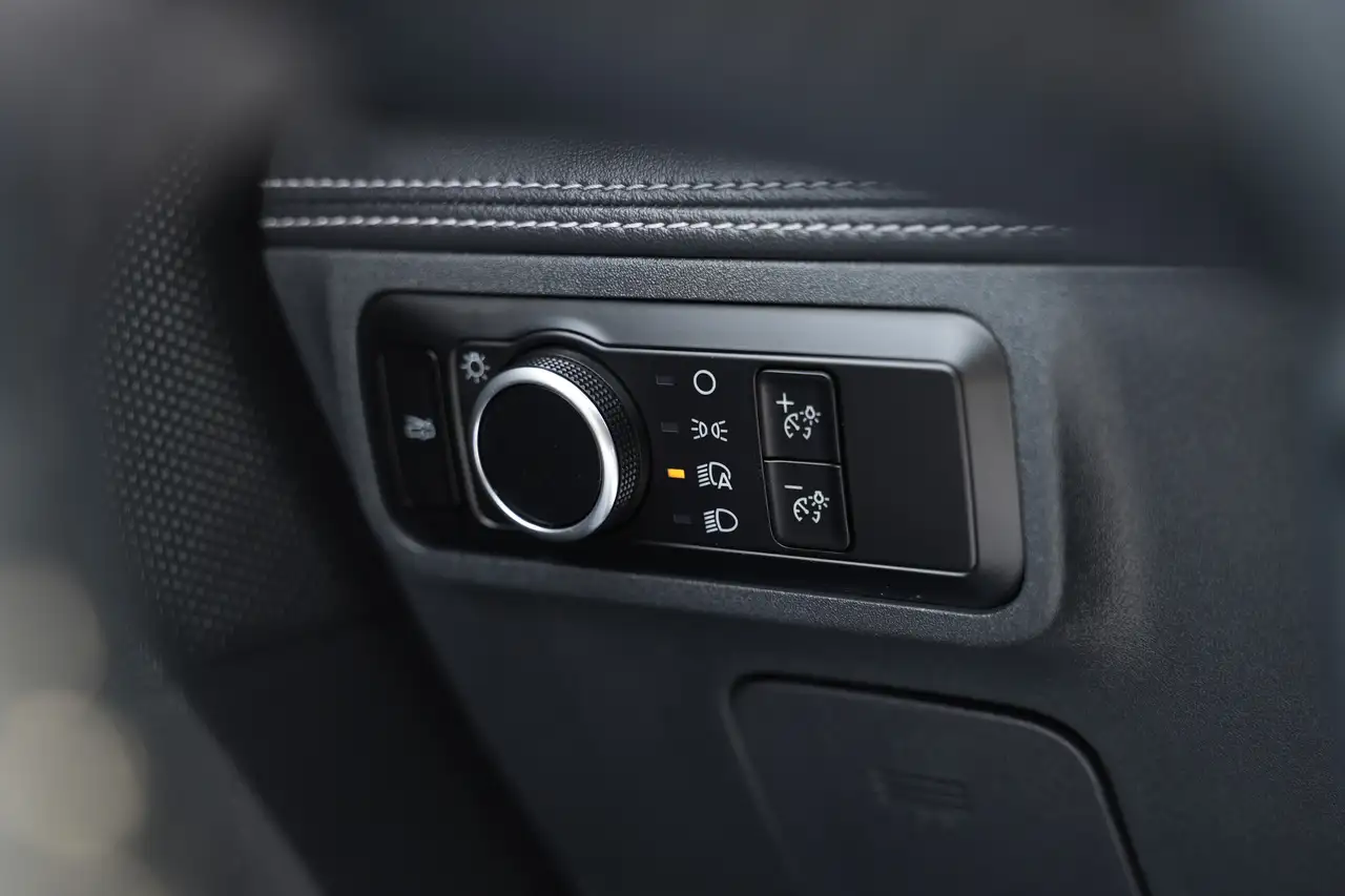 Ford Mustang - Image 30