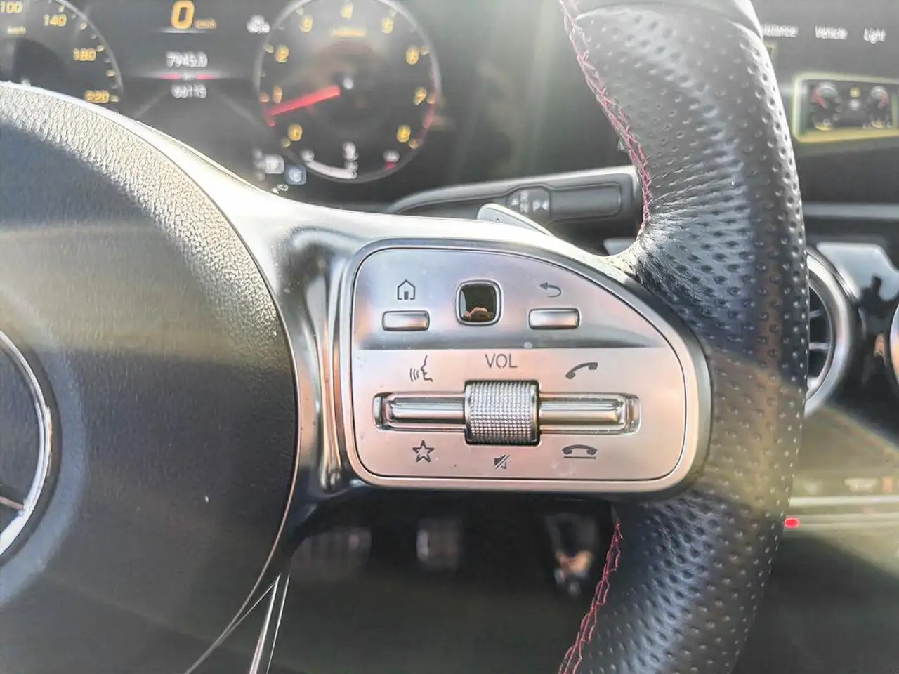 Mercedes-Benz CLA - Image 11