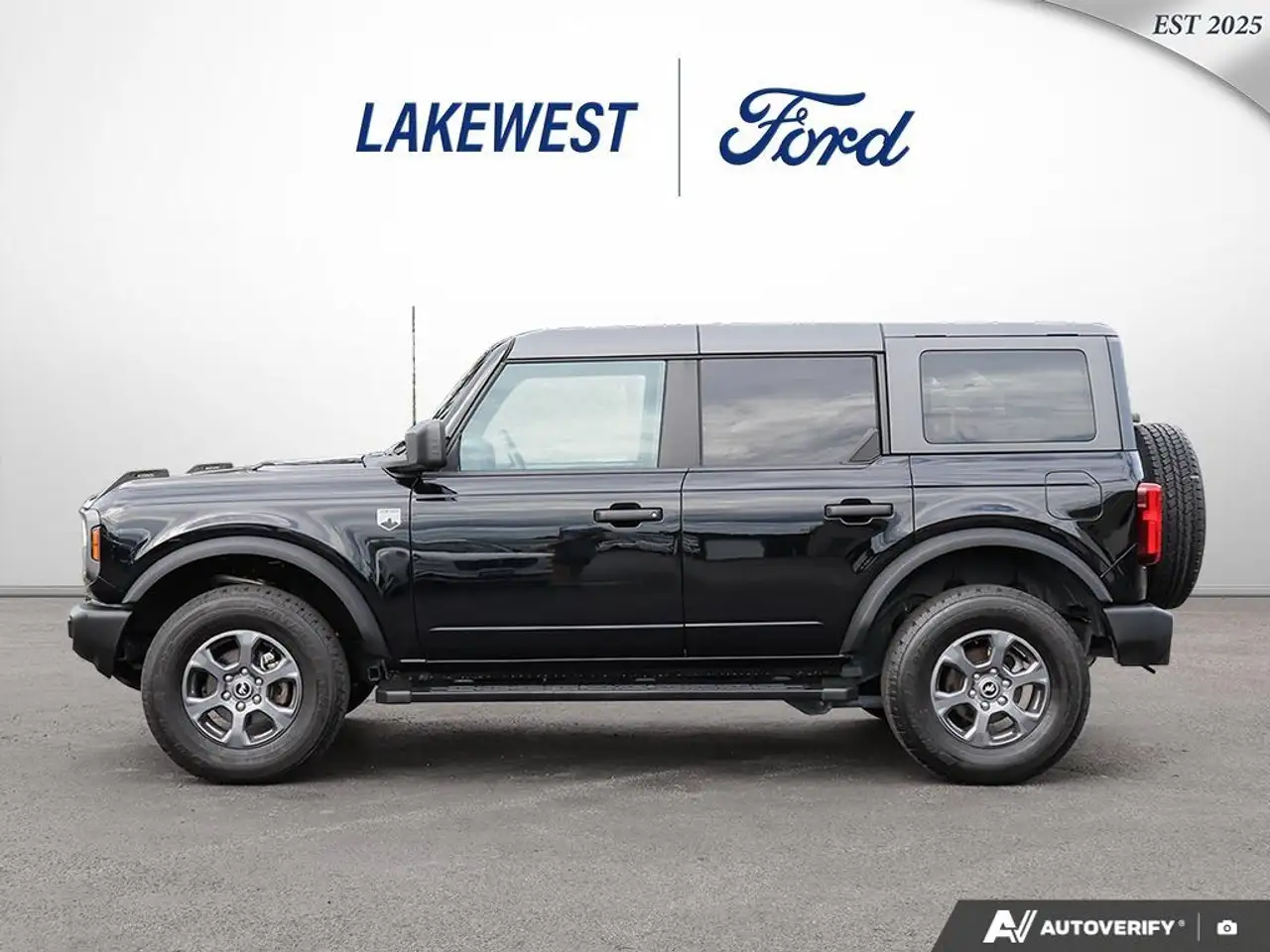 Ford Bronco - Image 3